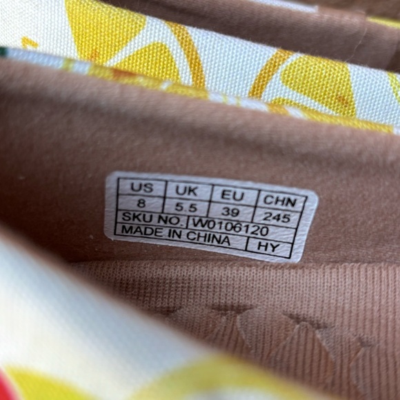 Uin Lemon Print Slip On Canvas Shoes - Picture 6 of 7